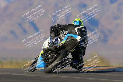 media/Dec-04-2022-CVMA (Sun) [[e38ca9e4fc]]/Race 12 500 Supersport-350 Supersport/